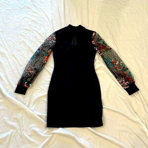 ✨ NEW LISTING ✨ SHEIN floral see through sleeved dress